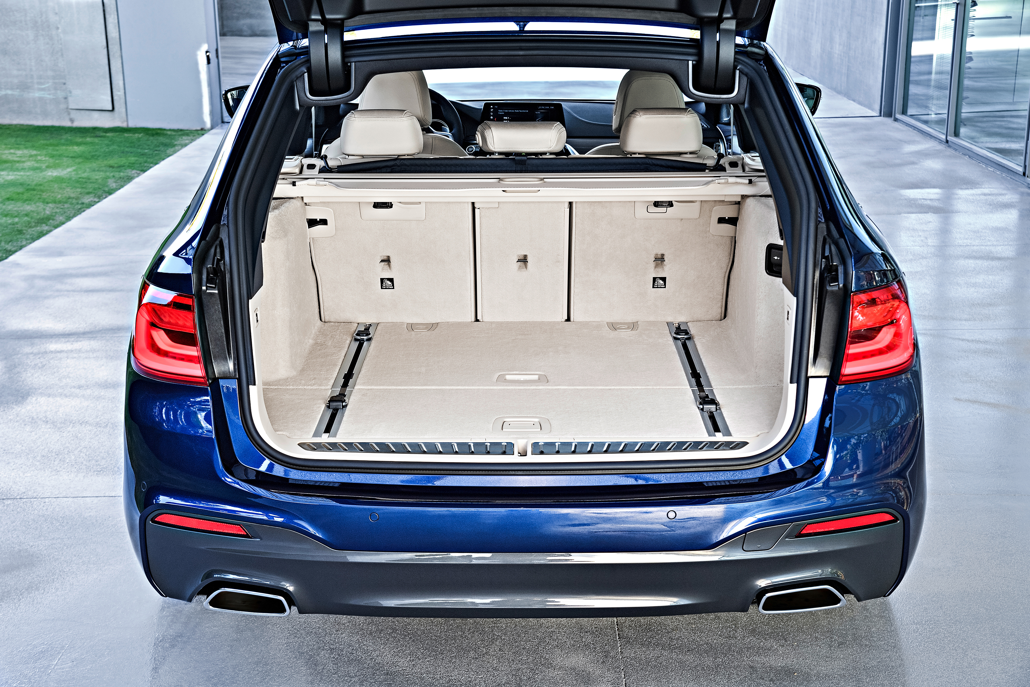 BMW Řada 5 Touring objem kufru